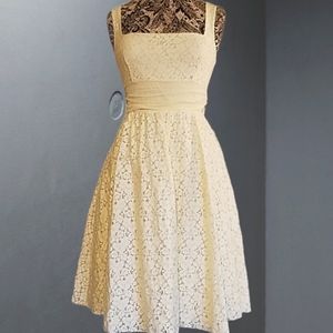 Forever 21 formal lace dress